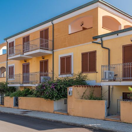Residence Le Pavoncelle Santa Teresa Gallura Exterior foto